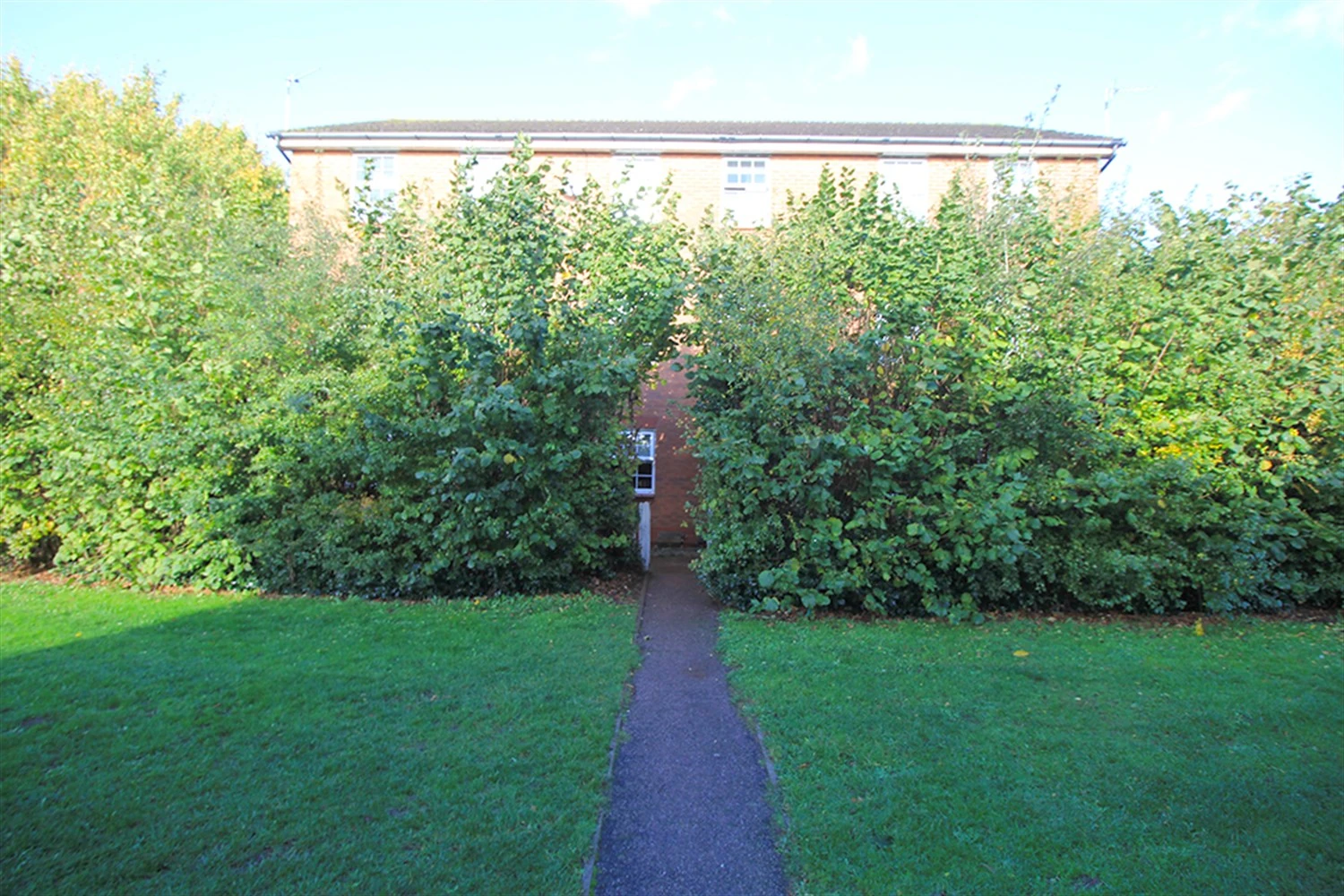 Goldfinch Close, Loughborough