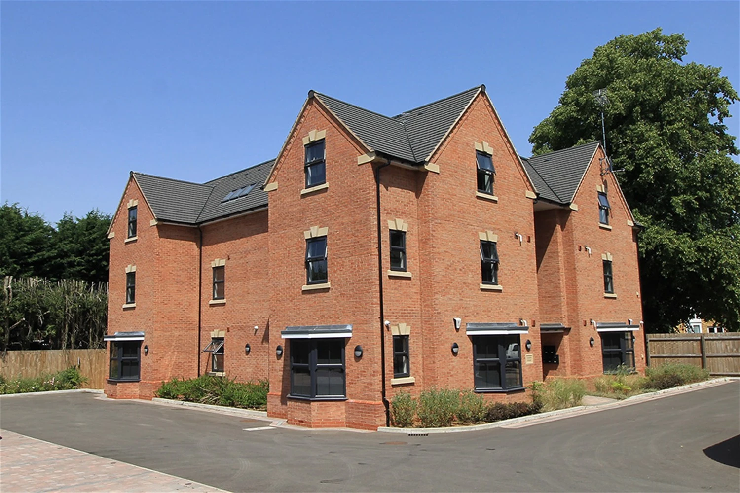 Langdale Grange, Leicester Road, MELTON MOWBRAY